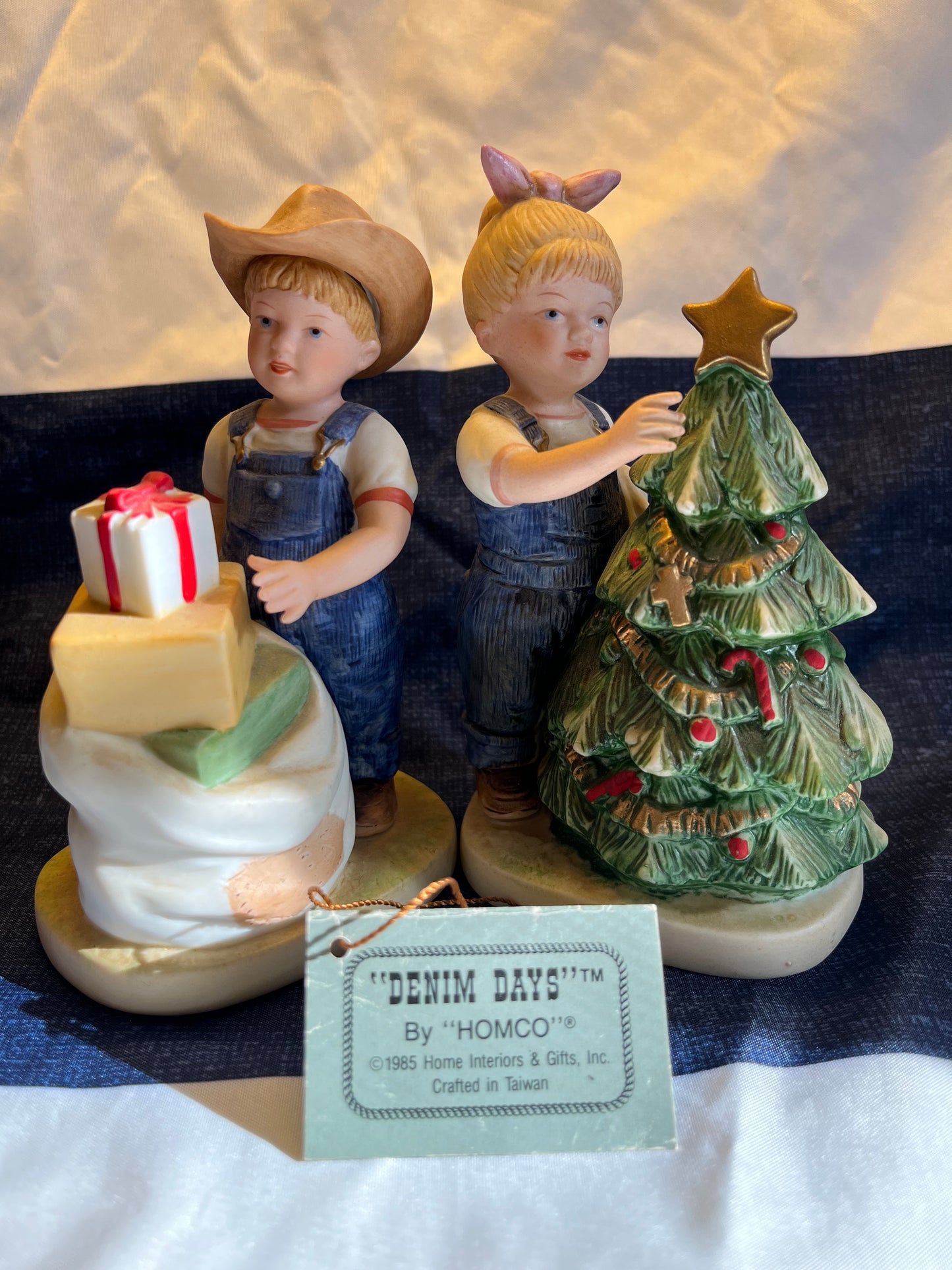 HOMCO Presents “It’s Christmas!”